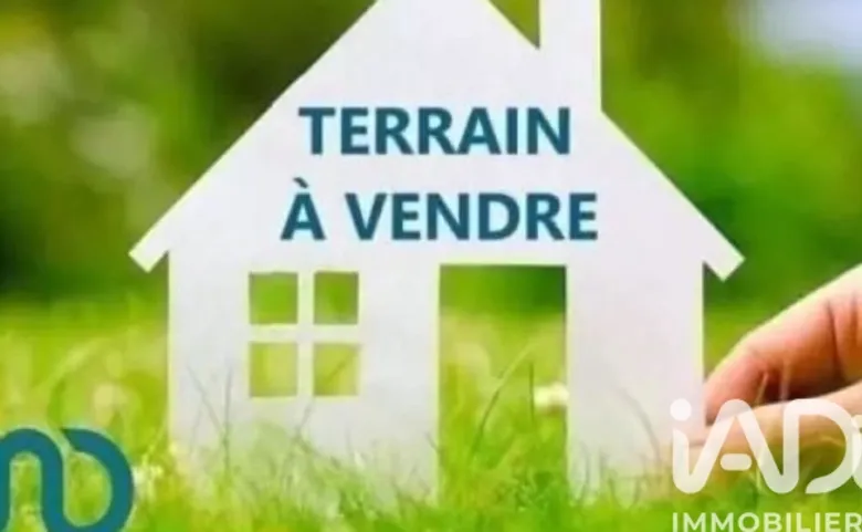 Terrain 737 m² · à Istres · 270 000 €