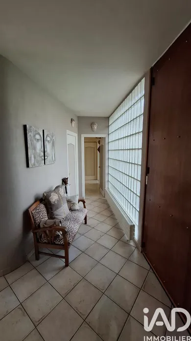 Architectural house in Saint-Quentin (02100)