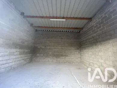 Building at Couëron (44220)