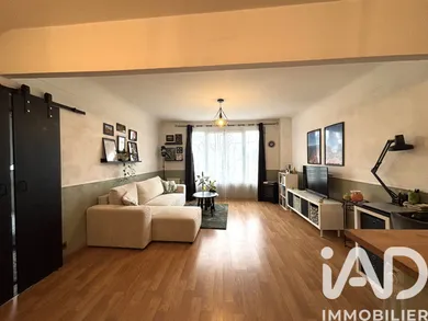 Appartement à Coubron (93470)
