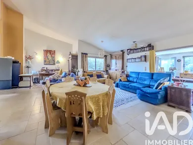 Maison d'architecte à Peymeinade (06530)