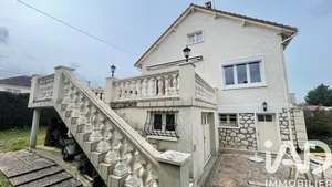 Maison traditionnelle à Saint-Fargeau-Ponthierry (77310)