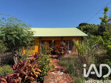Maison à Saint-Pierre (97432)