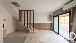 Townhouse at Le Thor (84250)