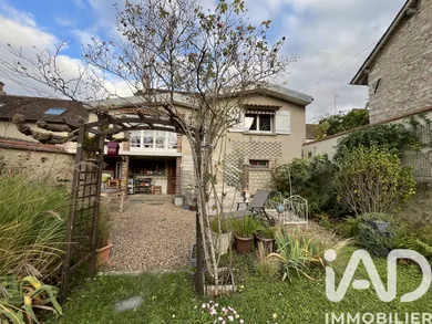 Townhouse in Nemours (77140)
