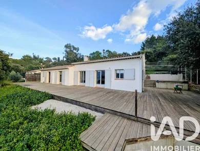 Maison à Pierrefeu-du-Var (83390)