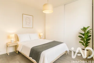 Apartment in Reims (51100)