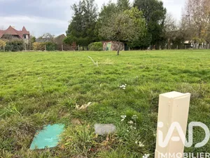 Terrain à Saint-Martin-aux-Chartrains (14130)