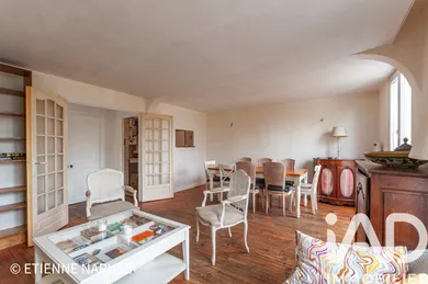 Townhouse in Bougival (78380)