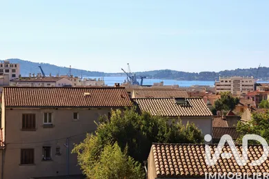 Apartment in Toulon (83200)