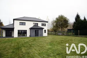 House at Cysoing (59830)