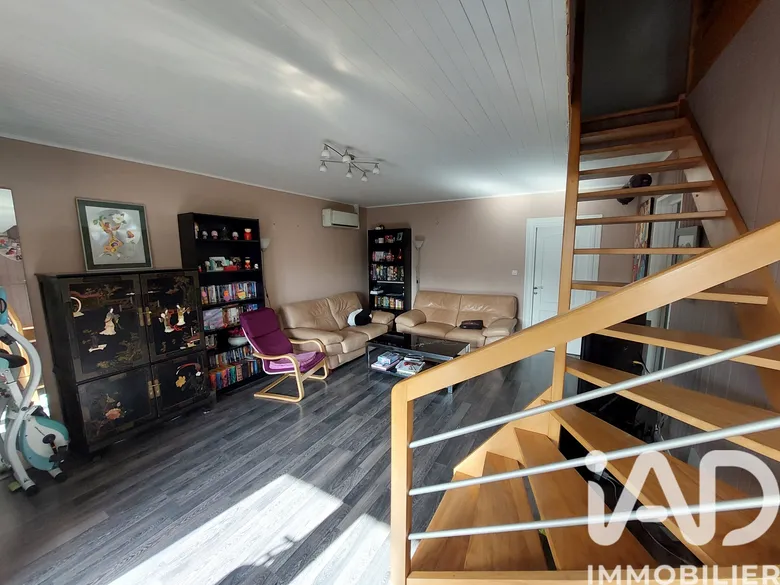 Appartement 5 pièces 105 m² · à Montceau-les-Mines · 105 m² · 89 000 €