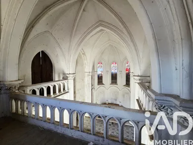 Immeuble à Mirebeau (86110)