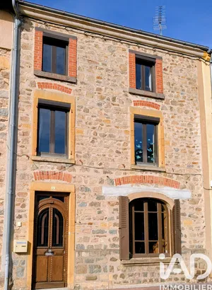 House at Saint-Just-la-Pendue (42540)