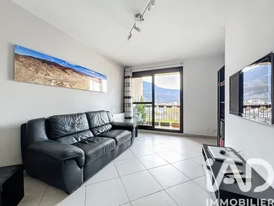 Apartment in Échirolles (38130)