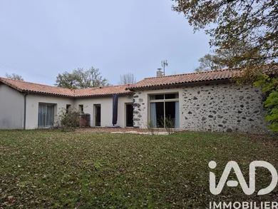 Maison à Chanteloup (79320)