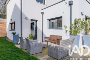 House in La Bazoge (72650)