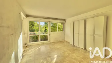 Apartment in Avon (77210)
