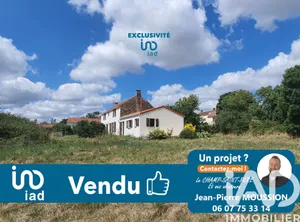 Park home at Le Champ-Saint-Père (85540)