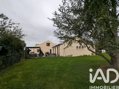 Village house in Dammartin-en-Serve (78111)