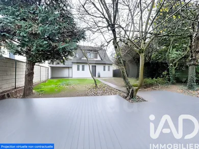 House at Gagny (93220)