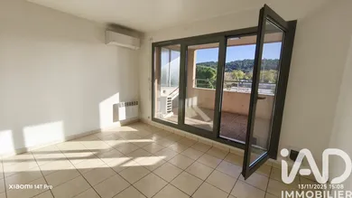 Appartement à Ollioules (83190)