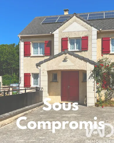 Maison traditionnelle à GUIGNES (77390)