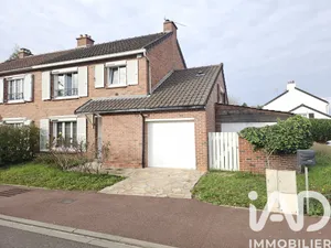 Detached house at Combs-la-Ville (77380)