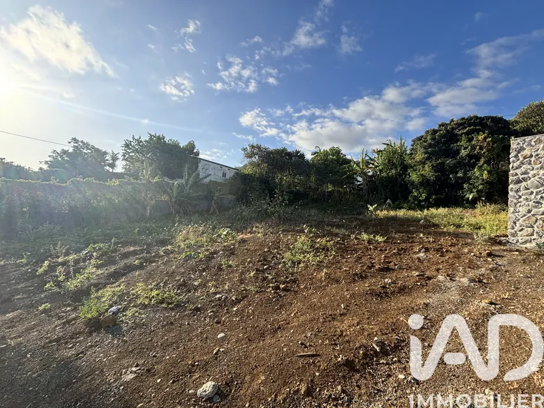 Terrain 1003 m² · à Saint-Joseph · 420 000 €