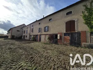 House at Tronget (03240)