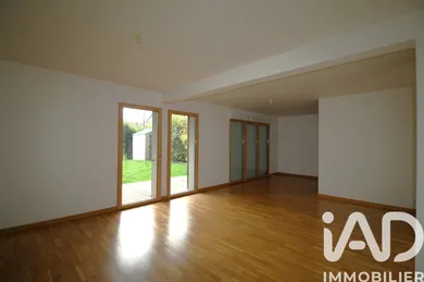 Apartment in Hennebont (56700)