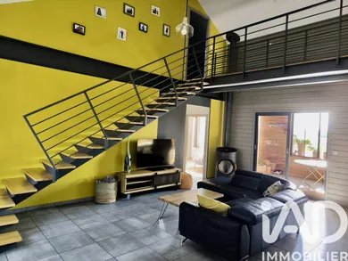 Loft à Chazelles-sur-Lyon (42140)