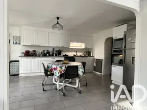 Maison de campagne à Le Bas Ségala (12200)