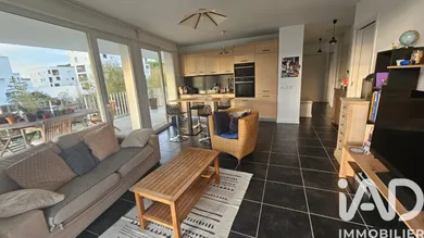 Apartment in Floirac (33270)