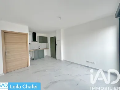 Apartment in Athis-Mons (91200)