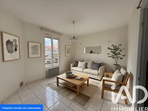 Apartment in Maisons-Alfort (94700)