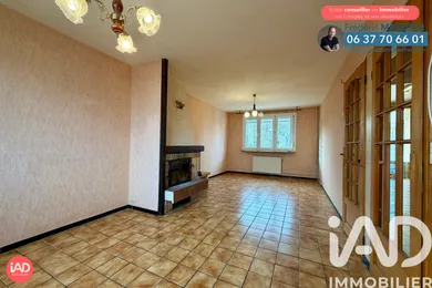 House in Cutry (54720)