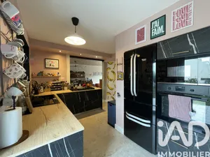 Townhouse in La Rochelle (17000)