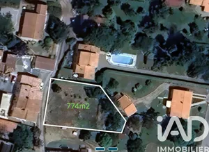 Building plot at Peault (85320)