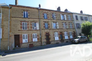 Building at Sedan (08200)