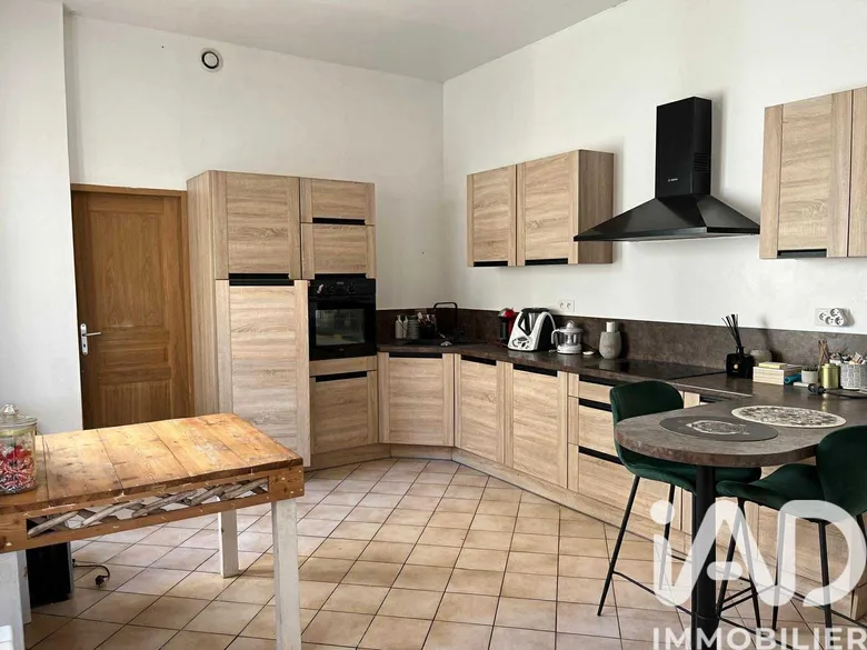 Maison 7 pièces 160 m² · à Pernes · 160 m² · 145 000 €