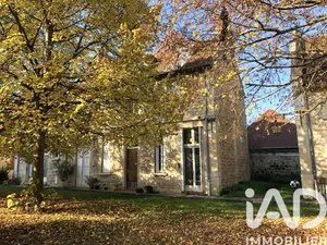 Architectural house in Cergy (95000)