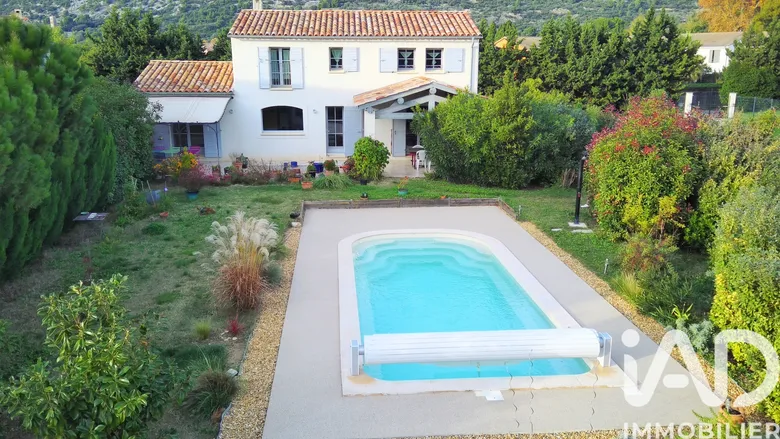 Maison 4 pièces 136 m² · à Beaumes-de-Venise · 136 m² · 534 000 €