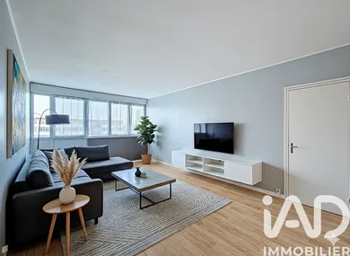 Apartment at Viry-Châtillon (91170)