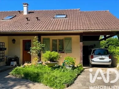 Traditional house at Étiolles (91450)