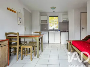 Appartement à SAINT GENIEZ D'OLT (12130)