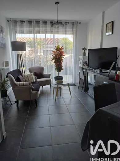 Apartment in Lagord (17140)