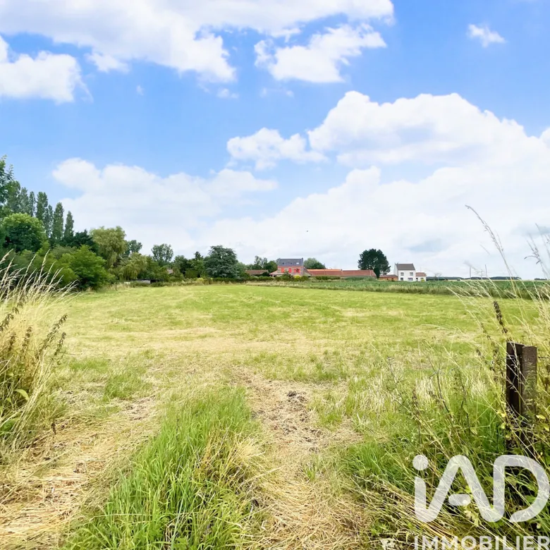 Terrain à Bachy (59830) · 89 000 €