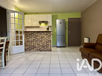 Apartment in Épernon (28230)