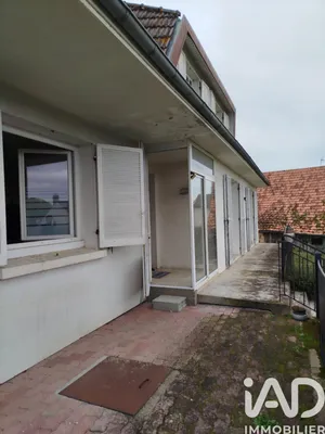 House in Fussy (18110)